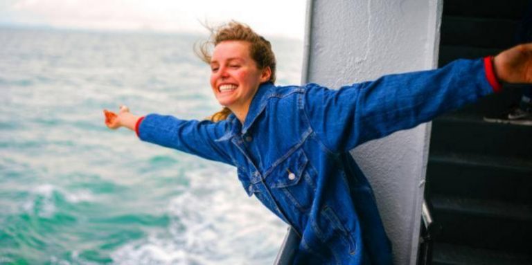 How To Be OK — Really OK — With Loving Someone Who Doesn’t Love You Back