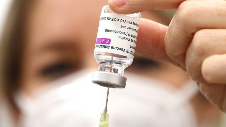 Covid: Germany limits use of AstraZeneca Covid jab for under-60s