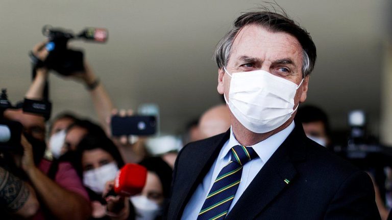 Brazil: Political crisis and Covid surge rock Bolsonaro