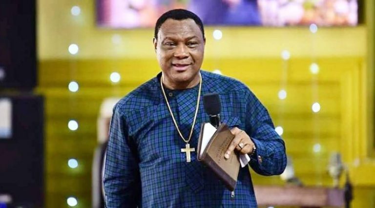 Sam Korankye Ankrah prays against the inclusion of individual bondholders in a debt exchange programme