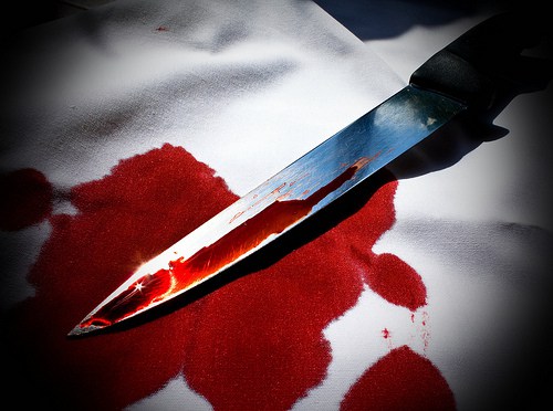 KNIFE-BLOOD