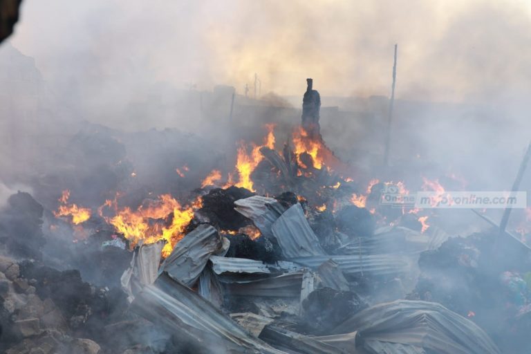 Fire guts shops at Kantamanto