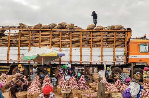 Agbogbloshie Onion Sellers 1