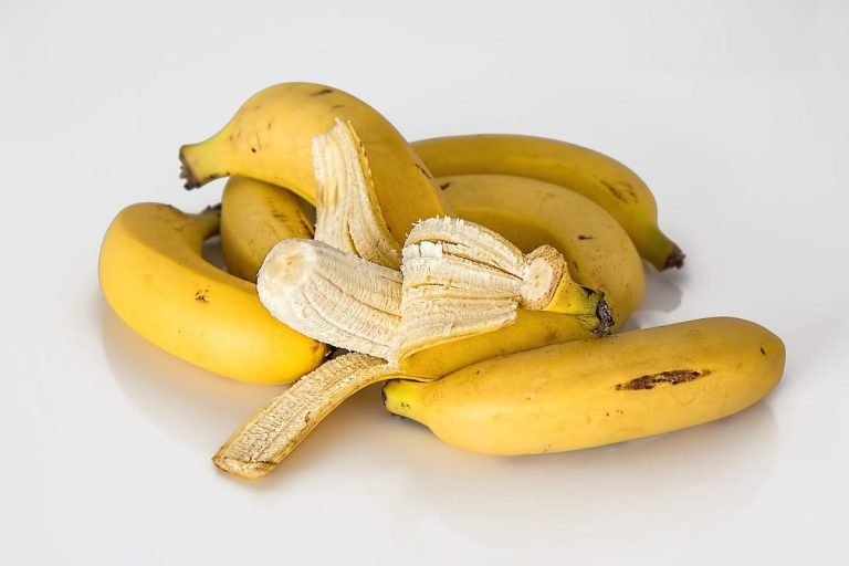 The Health Benefits Of A Nutrient-Packed Superfruit Banana