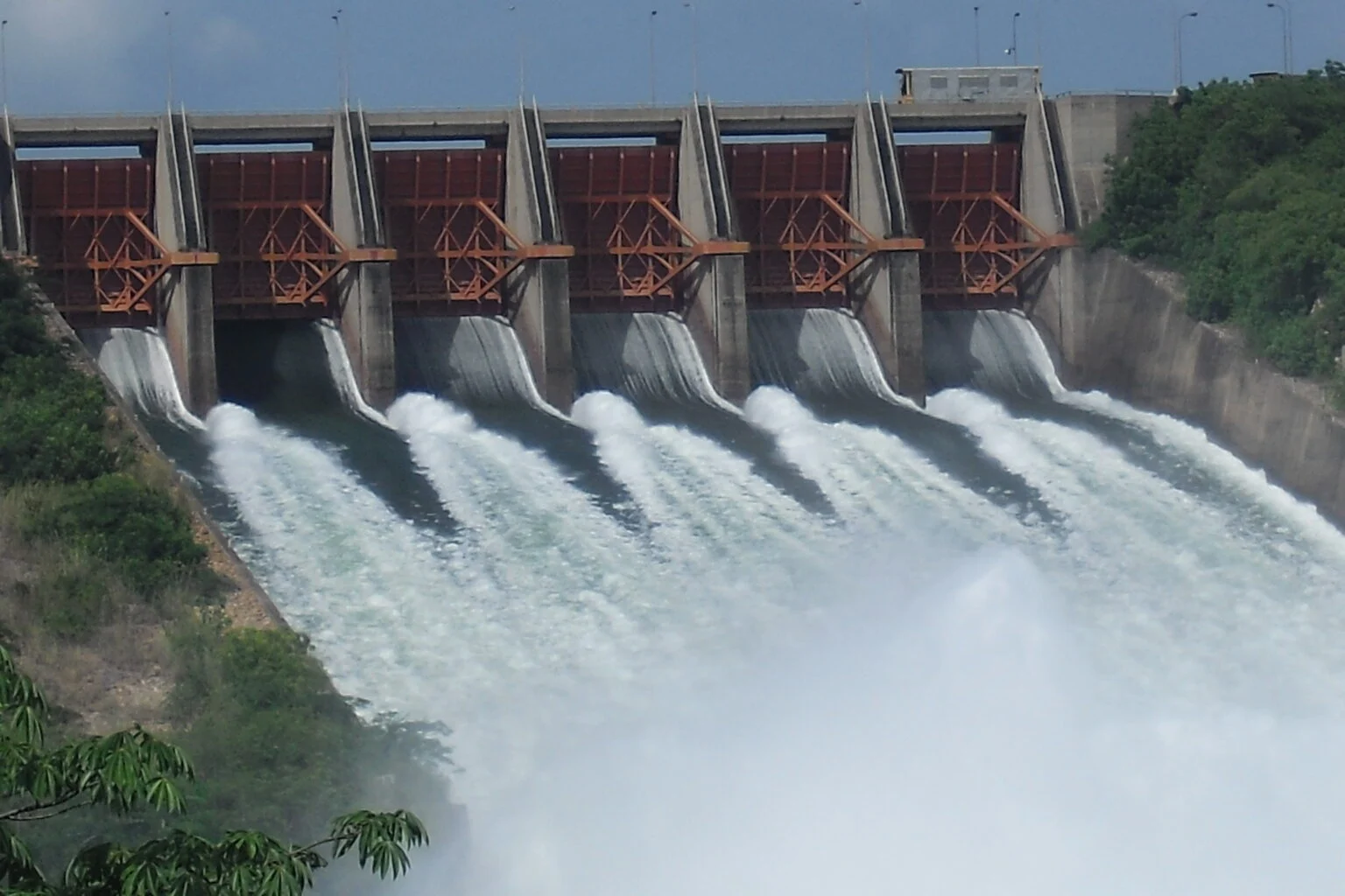 Akosombo Dam Is Spilling Water Ghana 1536x1024