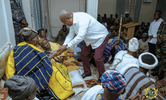 Payment of nursing trainees’ allowances to be automatic – Mahama
