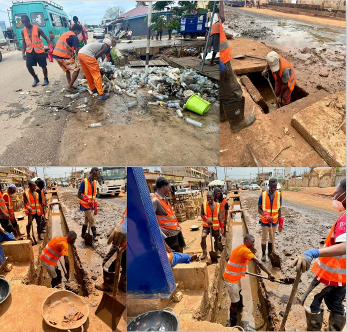 Clean Up Accra